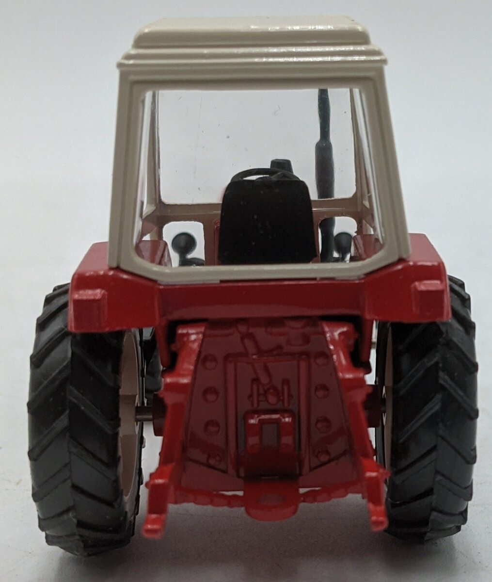 Belarus 1989 1:43 Scale Diecast Farm Tractor