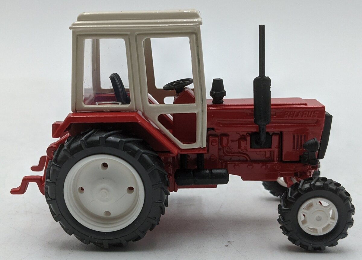 Belarus 1989 1:43 Scale Diecast Farm Tractor