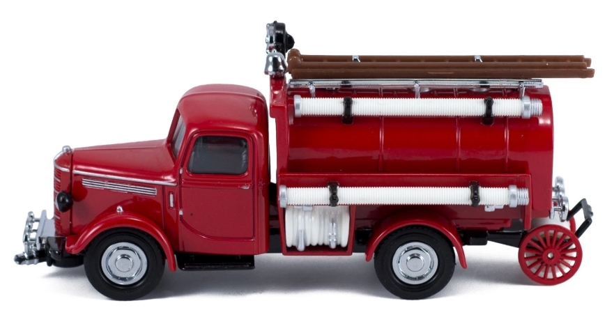 Matchbox YFE04-M 1:43 Scale Diecast 1939 Bedford Tanker Fire Engine