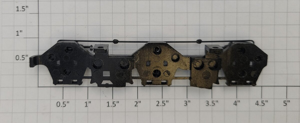 Lionel 38751-562 O Diesel Locomotive Black SD-40-2 Desert Right Side Truck Frame