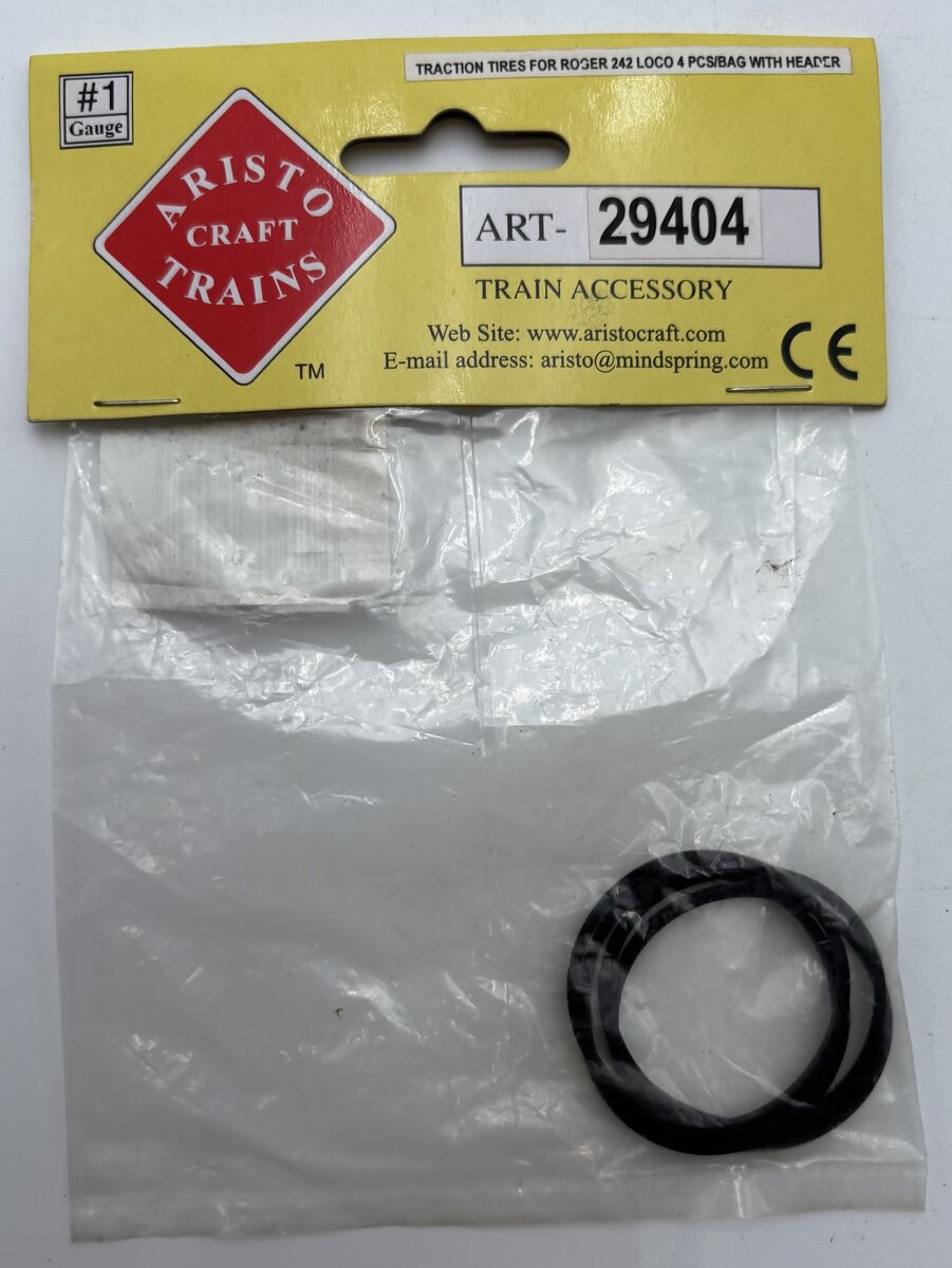 Aristo-Craft 29404 G Traction Tires For Roger 242 Loco 4 PCS/Bag w/Header