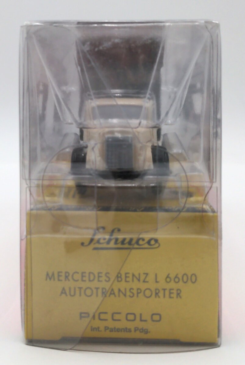 Schuco 01941 1:90 Scale Diecast Piccolo Mercedes-Benz L 6600