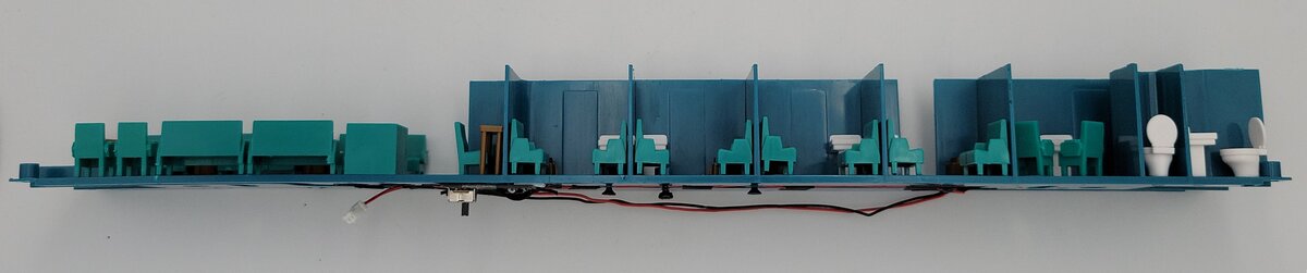 Lionel 25576-05 Polar Express 16" Observation Car Interior