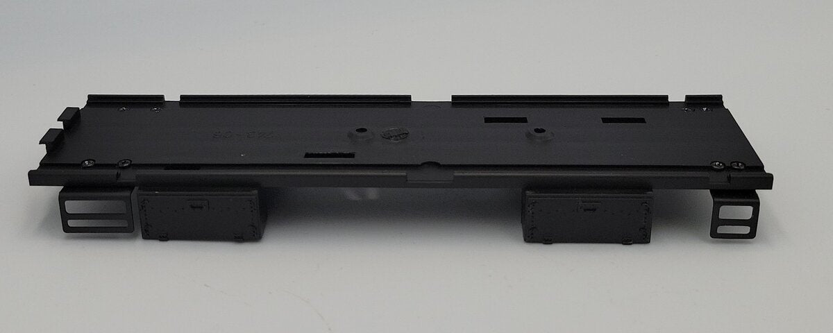 Lionel 39074-45 WB Polar Express Heavyweight Passenger Frame Detail w/ Steps