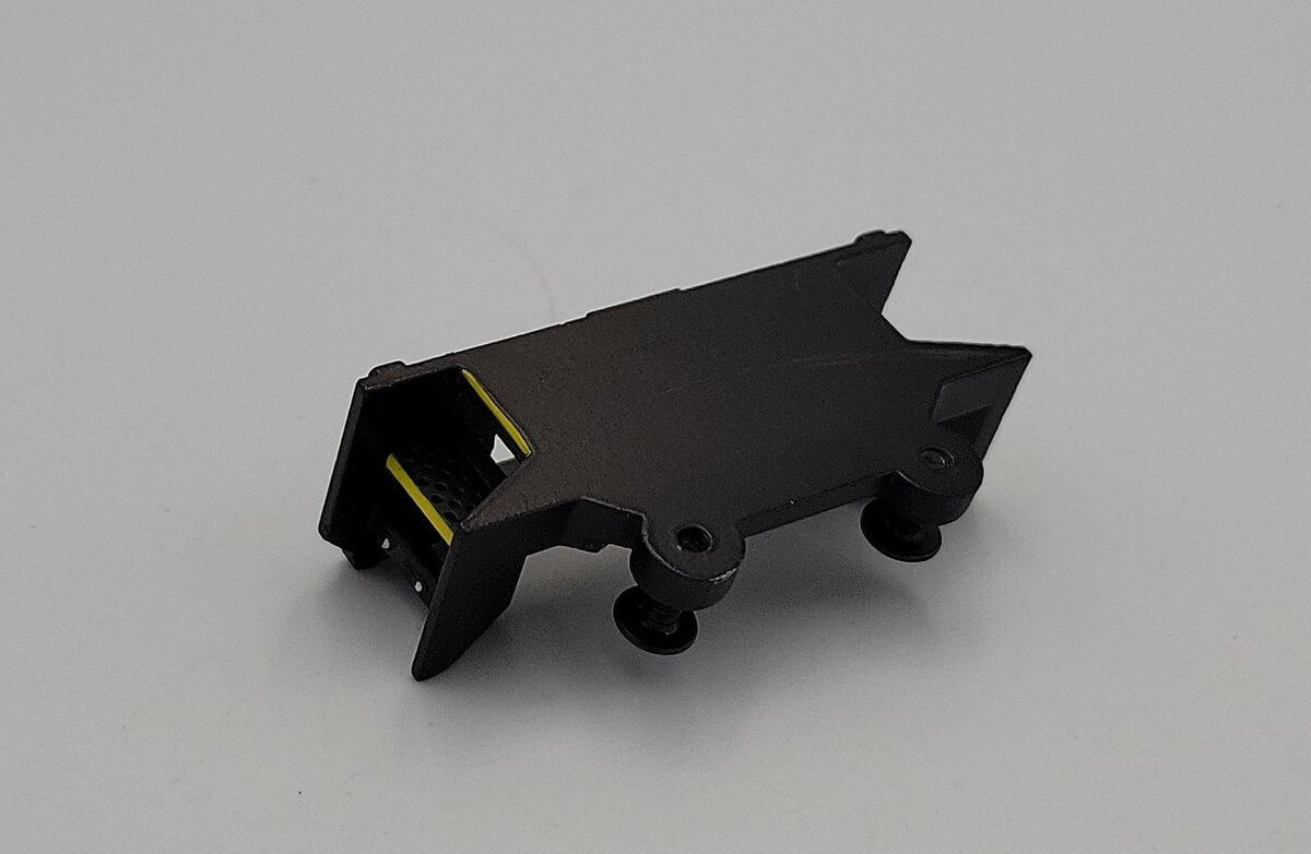 Lionel 28257-750 O Gauge Diecast Black / Yellow SD-40-2 Diesel Locomotive Pilot