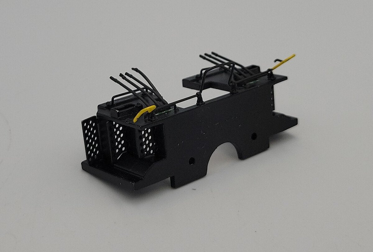 Lionel 39595-652 O Gauge Diecast Black w/ Yellow SD70ACe Rear Pilot