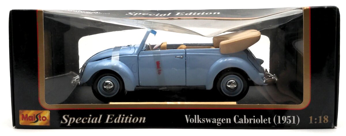 Maisto 31826 1:18 Diecast Blue 1951 Volkswagen Cabriolet
