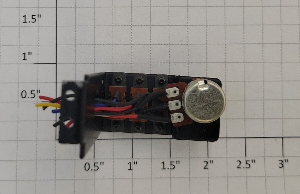 Lionel 1933163-033 O Gauge Alco PB 3 Function Switch w/ Potentiometer Assembly