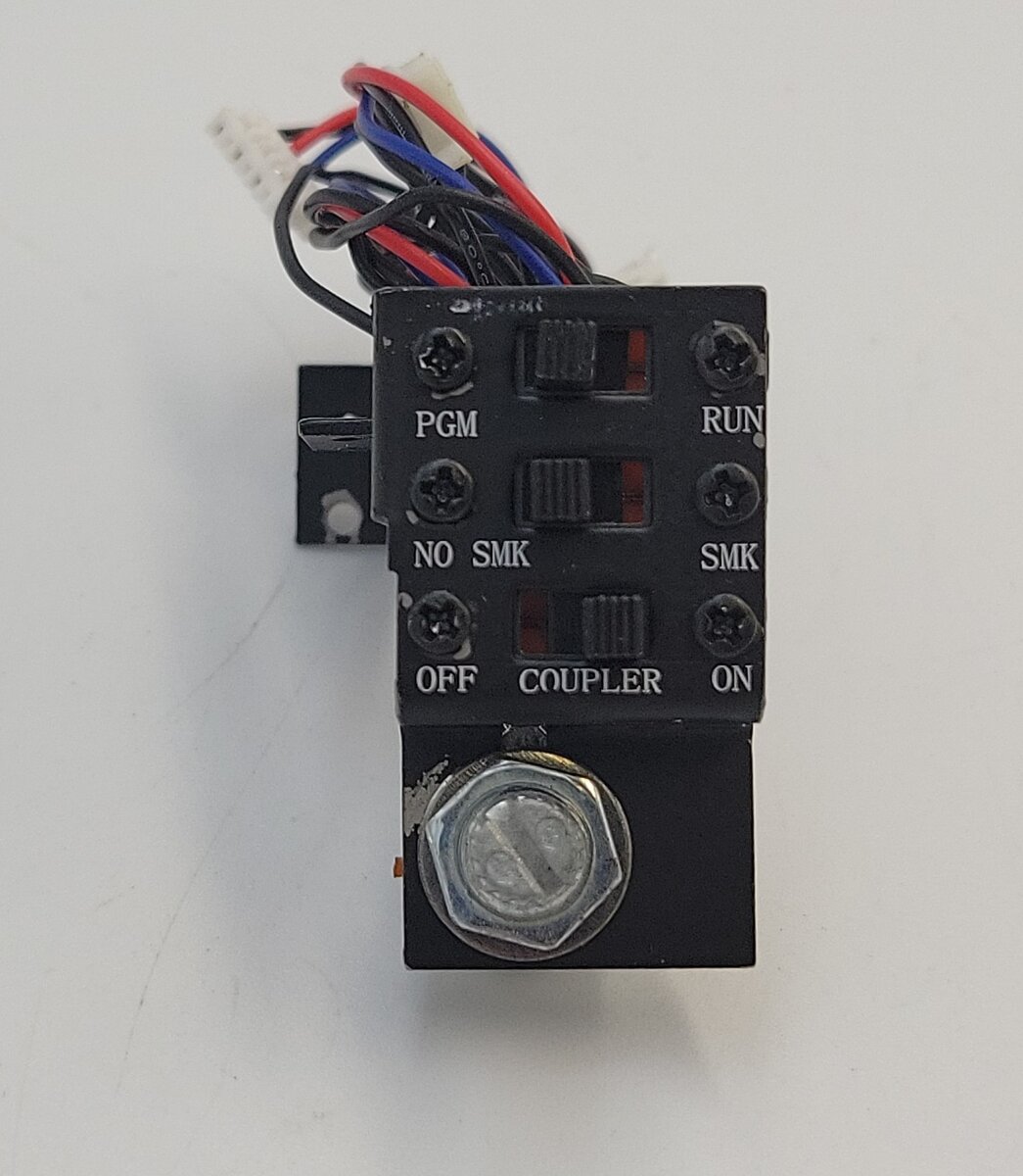 Lionel FS-1002 3-Function Switch with Potentiometer Assembly