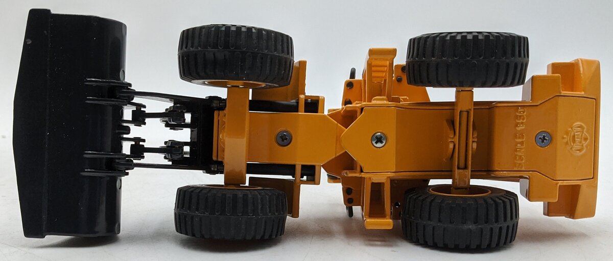 Joal 197 1:50 Scale Diecast L-330C Wheel Loader