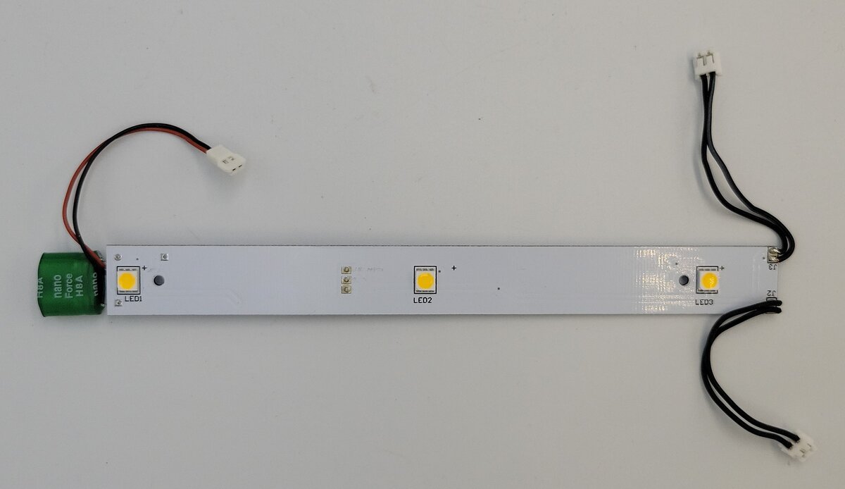Lionel 3201-A05 O Gauge Passenger Car 3-LED PCB Circuit Board 6.75" Long