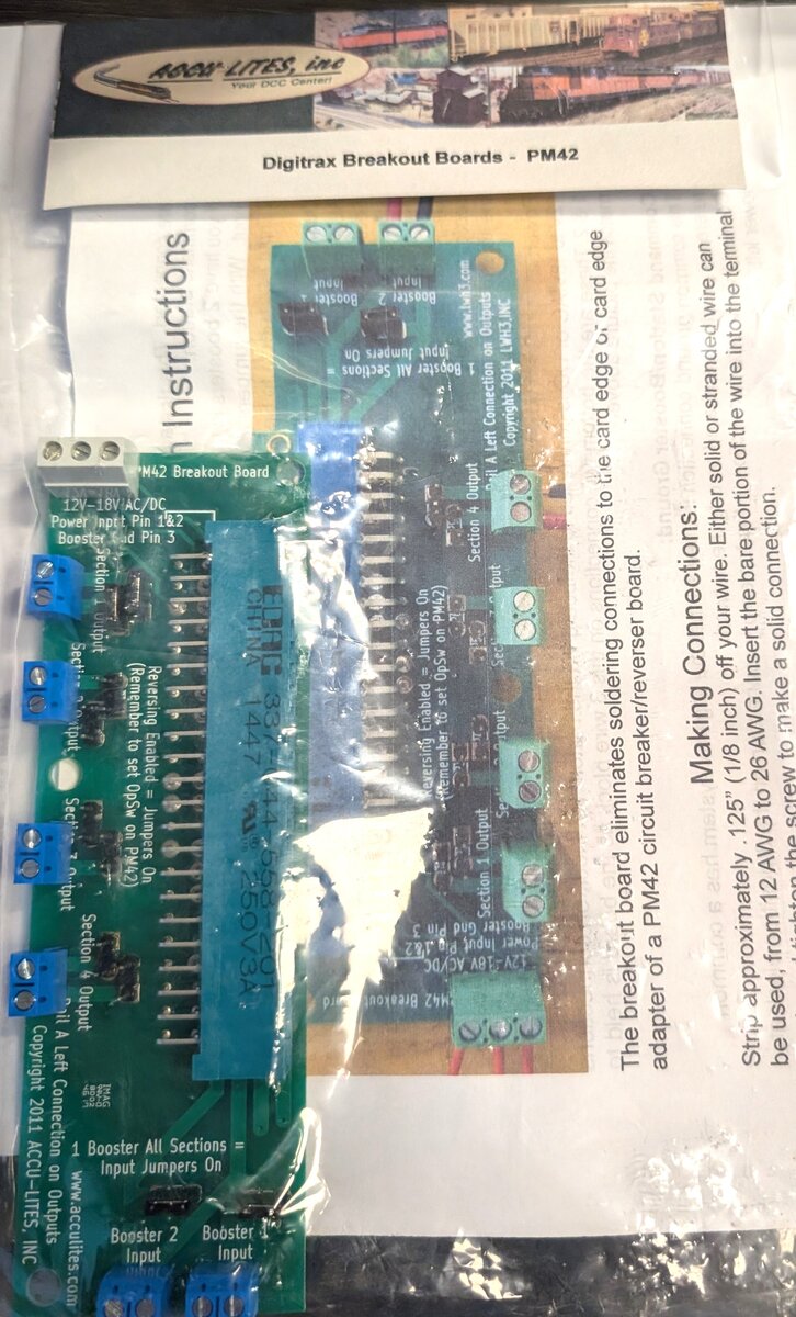 Accu-Lites Digitrax PM42 Breakout Board