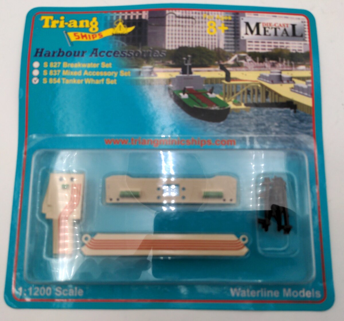 Tri-Ang S854 1:1200 Scale Tanker Wharf Set Harbour Accessories