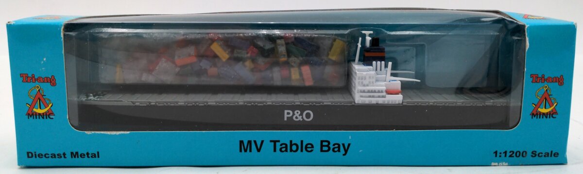Tri-Ang P622 1:1200 Scale P&O Cargo MV Table Bay