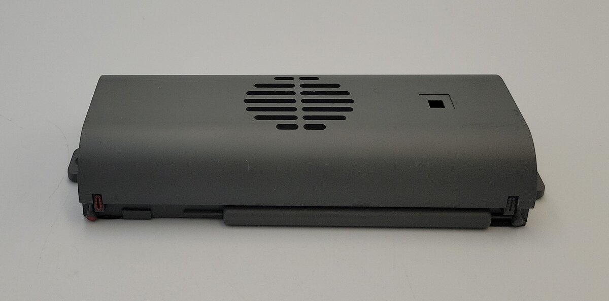 Lionel 84411-214 SD60M Diesel Locomotive Legacy Diecast Harbor Mist Fuel Tank