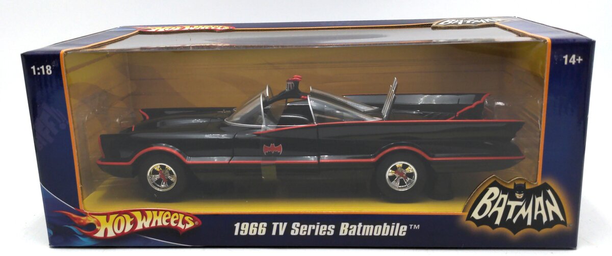 Hot Wheels L2090 1:18 Scale 1966 TV Series Batmobile