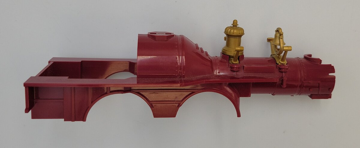 Lionel 8005-25 Red James Gang 4-4-0 General Loco Boiler Shell w/ Bell & Dome