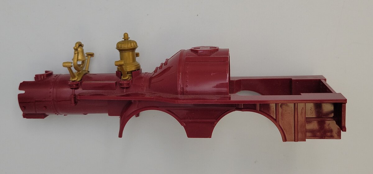 Lionel 8005-25 Red James Gang 4-4-0 General Loco Boiler Shell w/ Bell & Dome