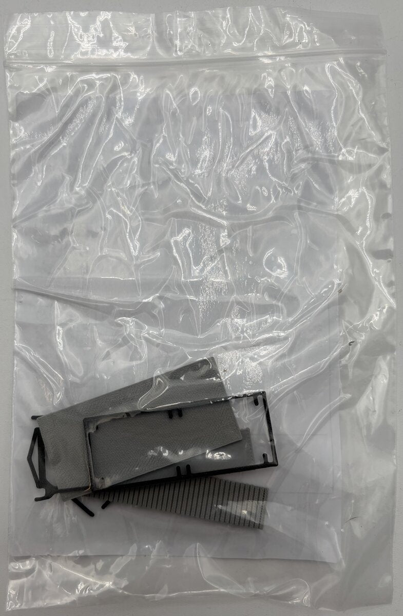 Outland Models BC703 Z Small Shed For Autos/Goods