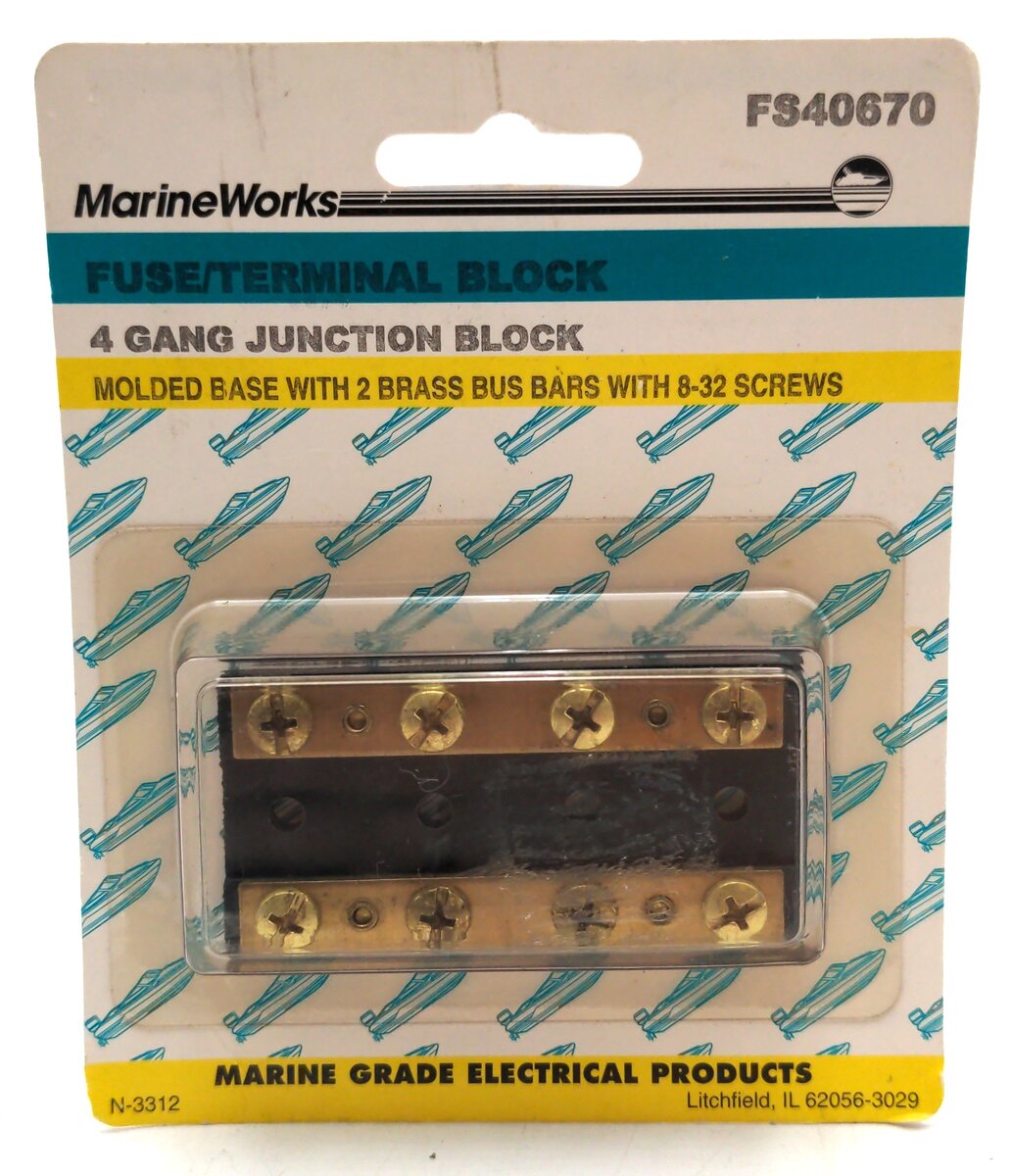MarineWorks N-3312 Fuse/ Terminal Block 4 Gang Junction Block
