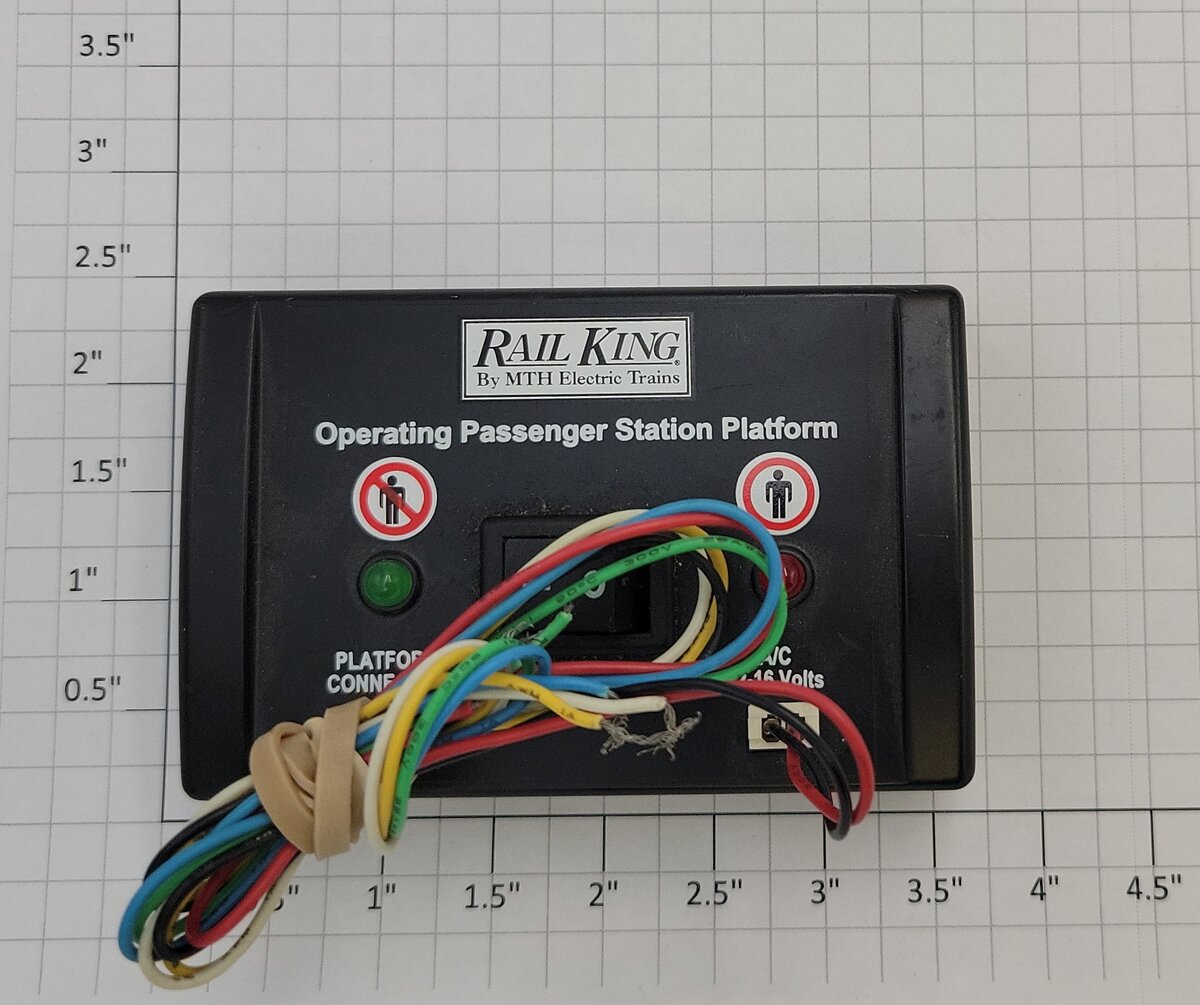 MTH 30-9107 Railking Operating Passenger Station Platform Control Box w/ Wiring