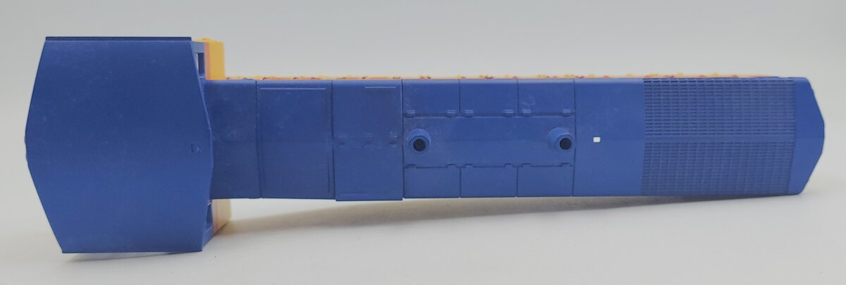 K-Line K2210-1 Chessie System C&O MP-15 Diesel Switcher Loco Body Shell #2210