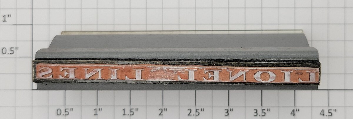 Lionel RS-LL4 "Lionel Lines" Prewar-Style Medium Serif Font Rubber Stamp