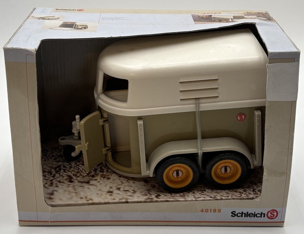 Schleich 40185 Classic Horse Trailer