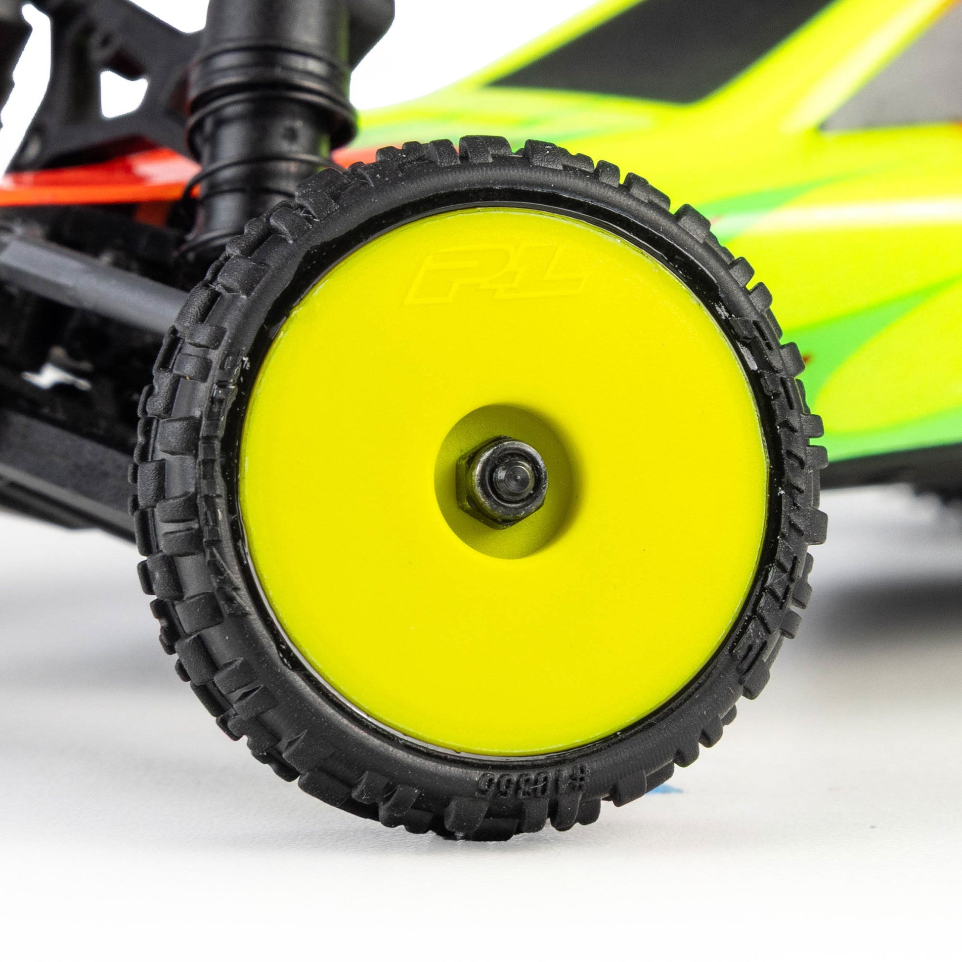 Pro-Line Racing PRO1035512 1:24 Wedge FR & Prism RR Carpet Tires Mounted, Yellow