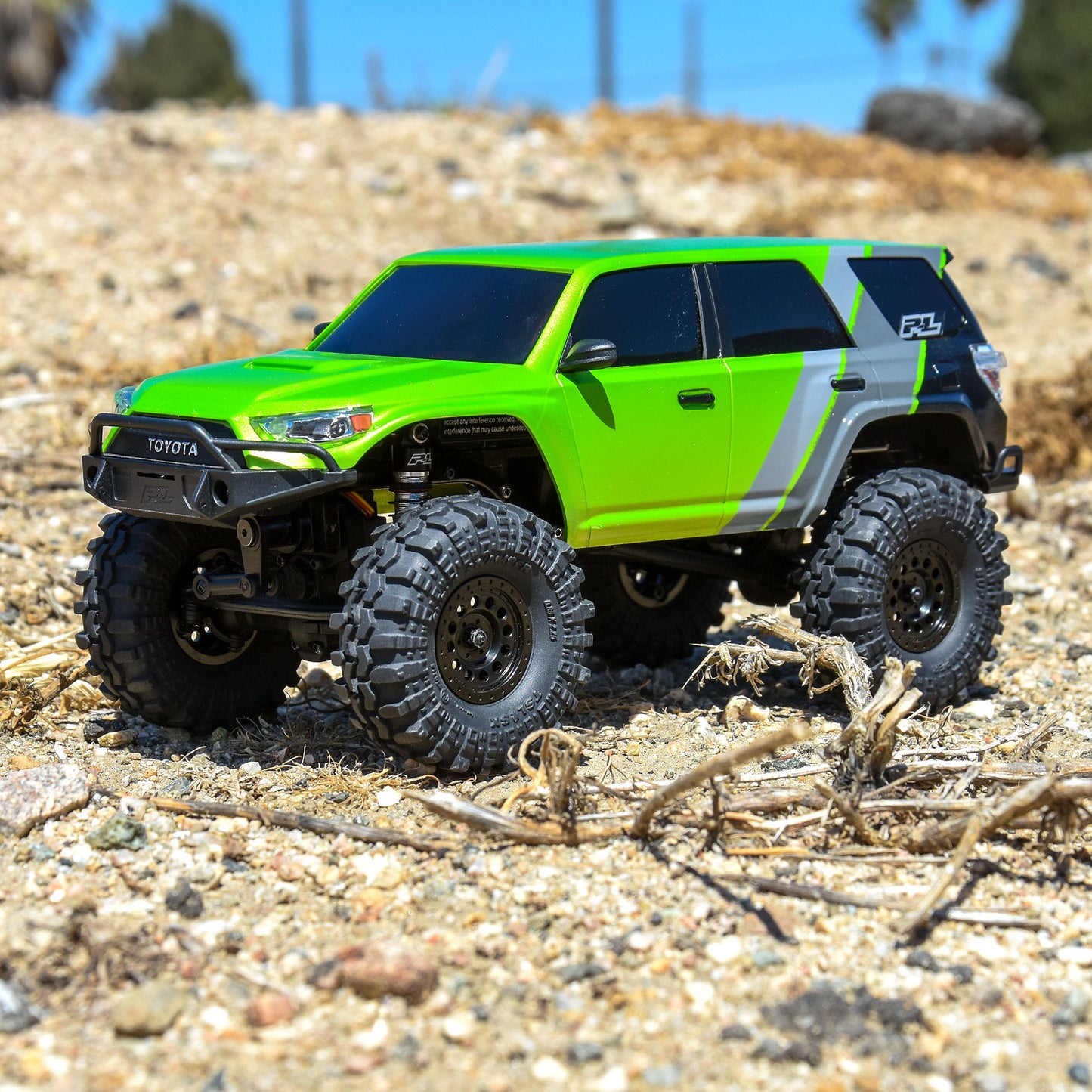 Pro-Line Racing 362100 1:24 2024 Toyota 4Runner TRD Pro White Hard Body