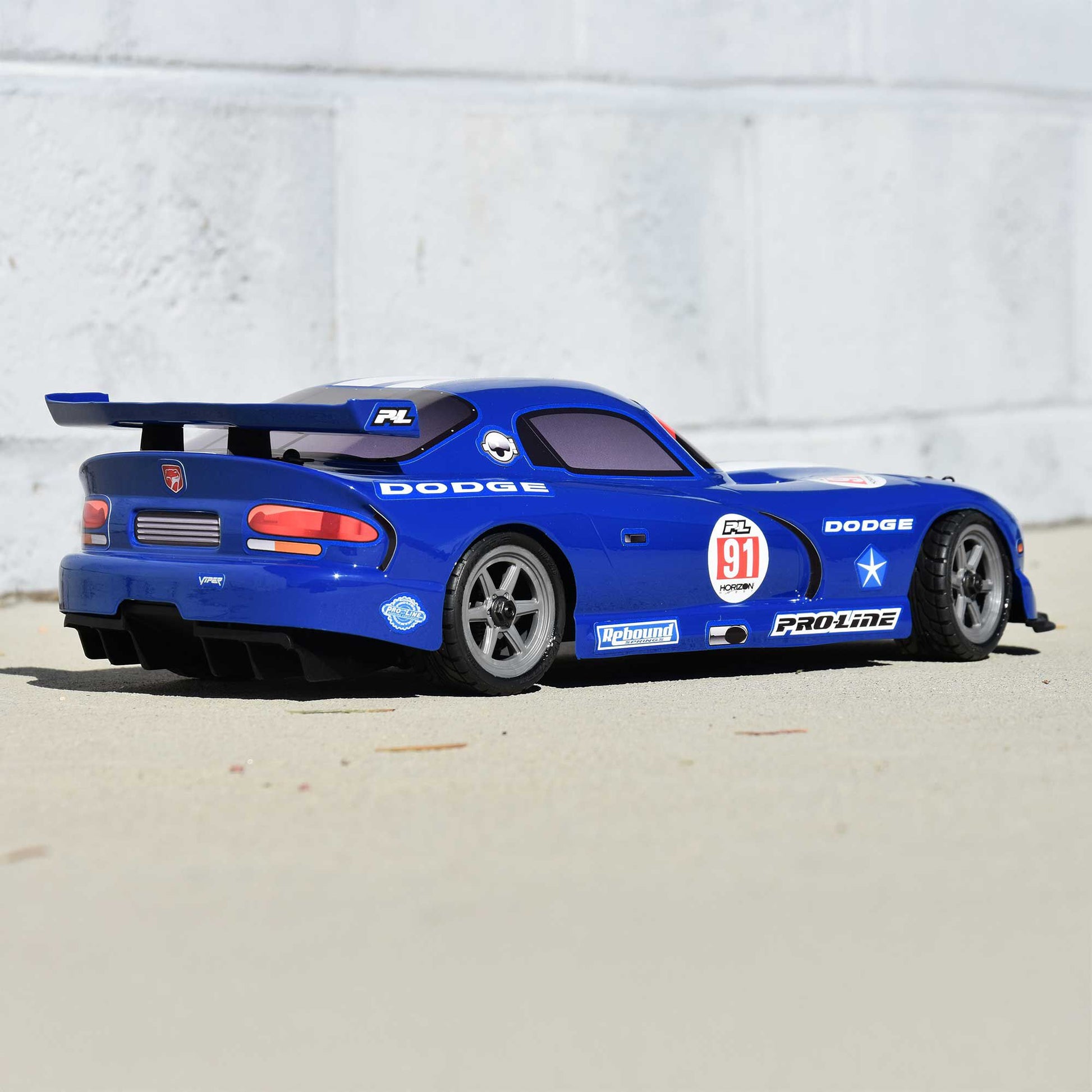 Pro-Line Racing 368413 1:12 Losi NASCAR Pre-Cut 2002 Dodge Viper GTS Blue Body