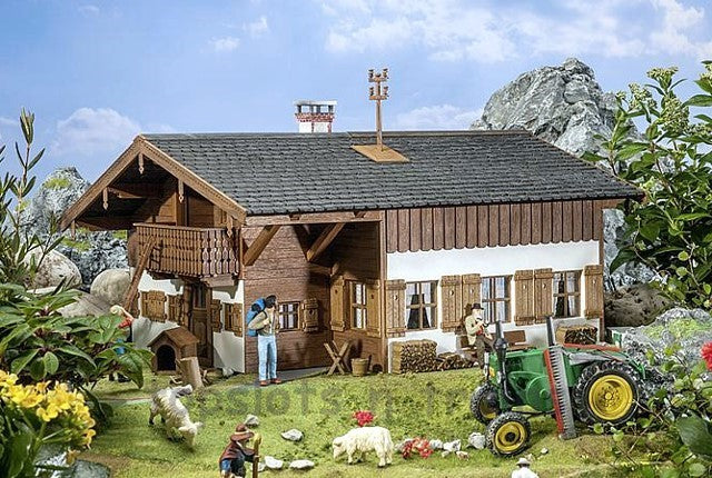Pola 331785 G Mountain Farm with Accessories