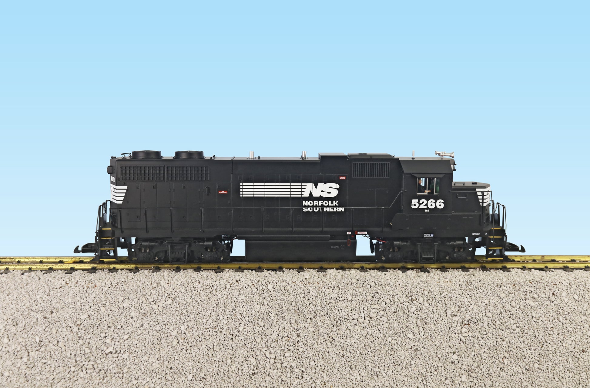 USA Trains R22214 G Norfolk Southern Black GP38-2 Diesel Locomotive