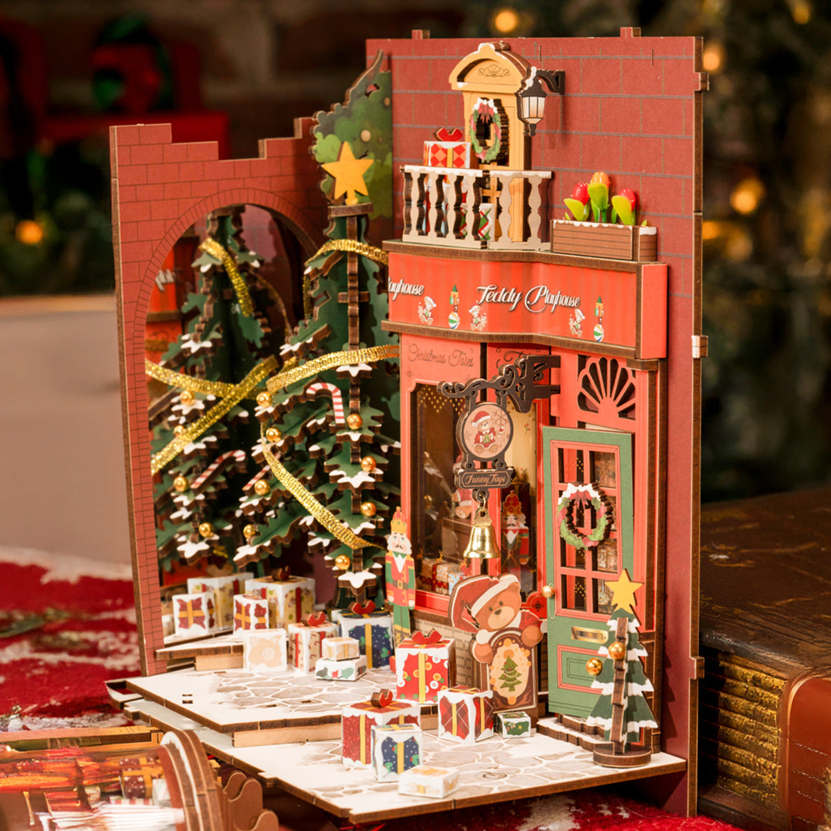 Robotime TGC07 Rolife Christmas Indoor Scene DIY Book Nook