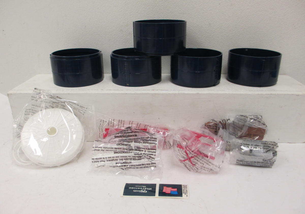 Ertl 4305 1:64 Scale Farm Country Harvestore Silo Diecast Bin & Tank Kit