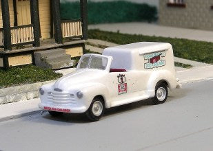 Sylvan Scale Models SE-04 HO 1948-53 Chevy Good Humor Ice Cream Truck Resin Kit