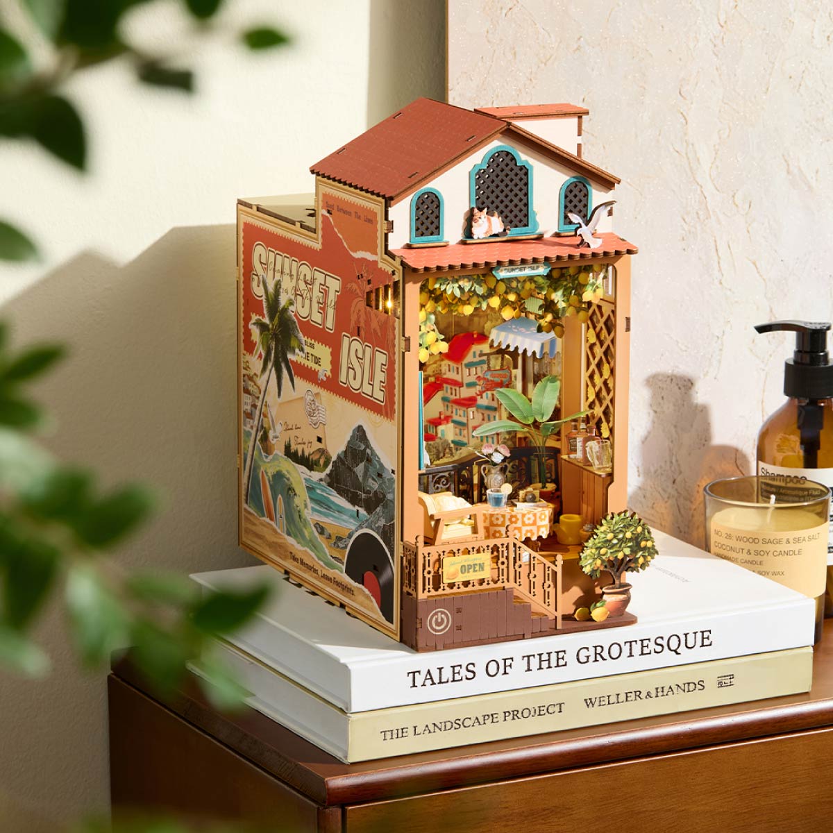Robotime TGB18 Rolife Sunset Isle DIY Book Nook