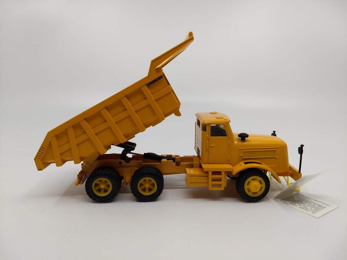 NZG 409 1:50 Scale Diecast Kaelble KDV 22 E 8 Oldtimer Edition Dump Truck LN/Box