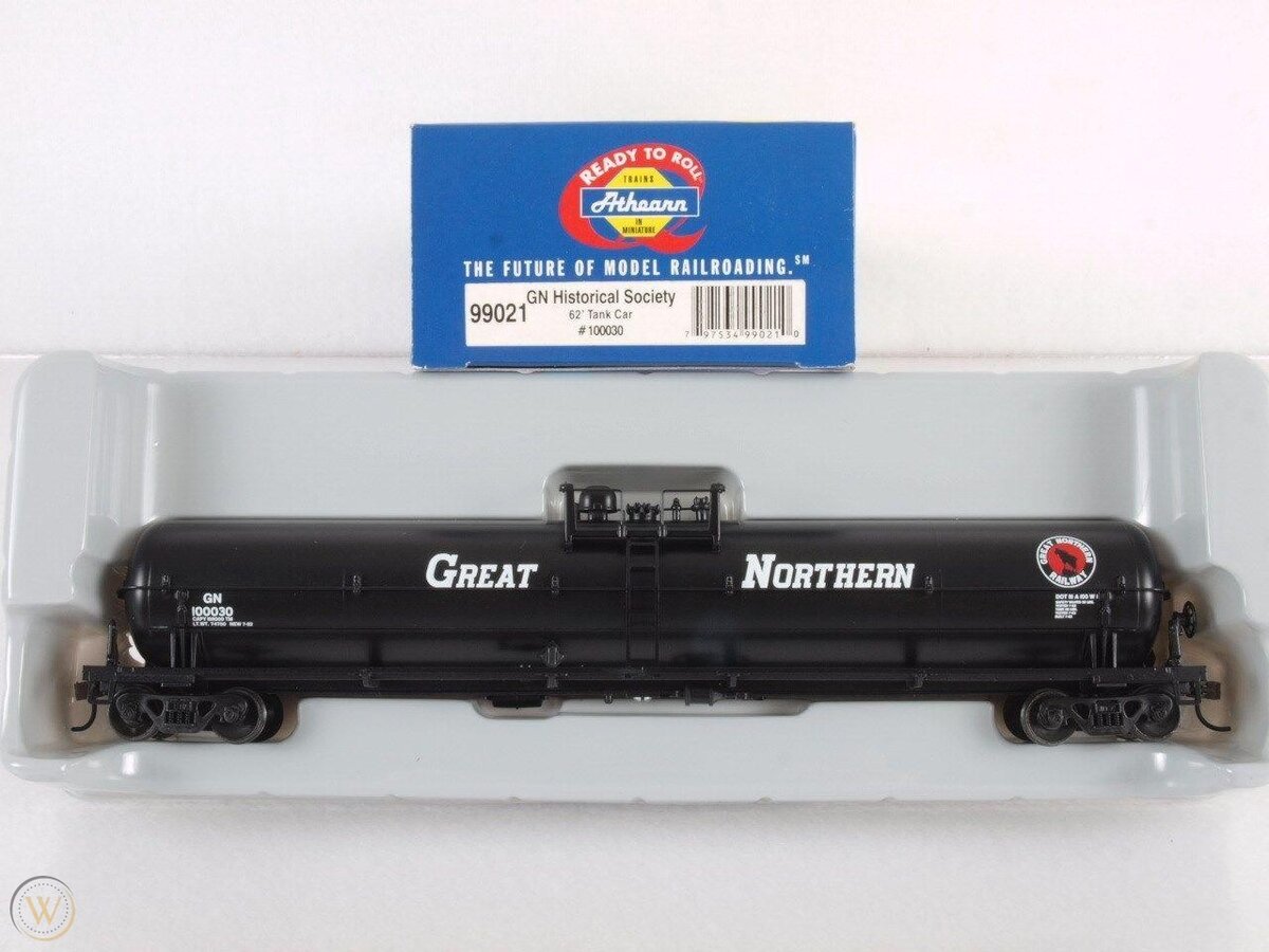 Athearn 99021 HO Scale Great Northern Historical Society 62' Tank Car #100030