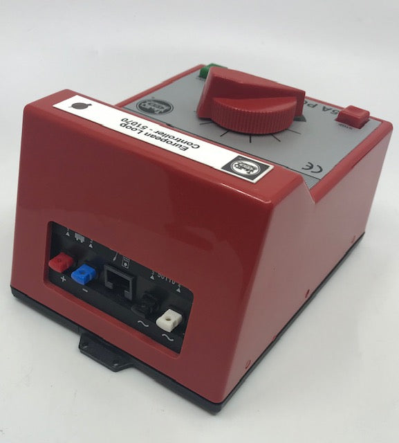 LGB 51070 5 Amp High Power Analog Powerpack & Throttle – Trainz