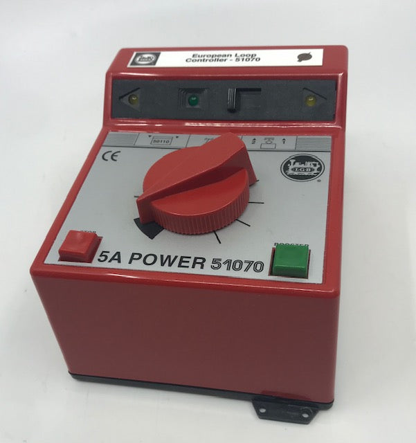 LGB 51070 5 Amp High Power Analog Powerpack & Throttle – Trainz