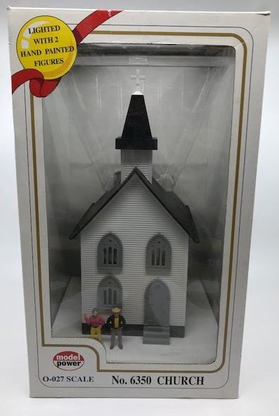 Model Power 6350 O Built-Up Church Building with 2 Figures