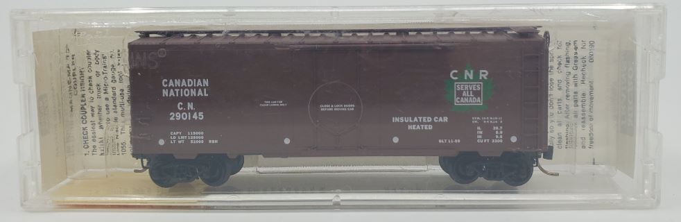 Micro-Trains 02100120 N Canadian National 40' Standard Plug Door Boxcar #290145