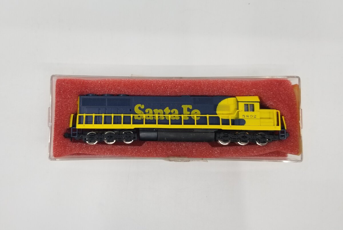 Con-Cor 0001-002655 N Scale Santa Fe Diesel Locomotive SD50 #5802 LN/Box