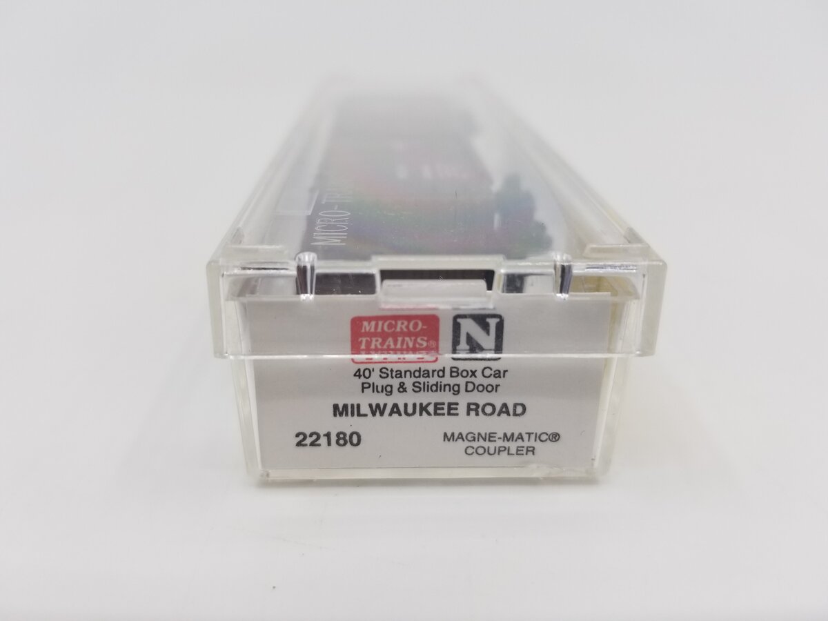 Micro-Trains 02200180 N Milwaukee Road 40' Plug & Sliding Door Boxcar #29960 LN/Box