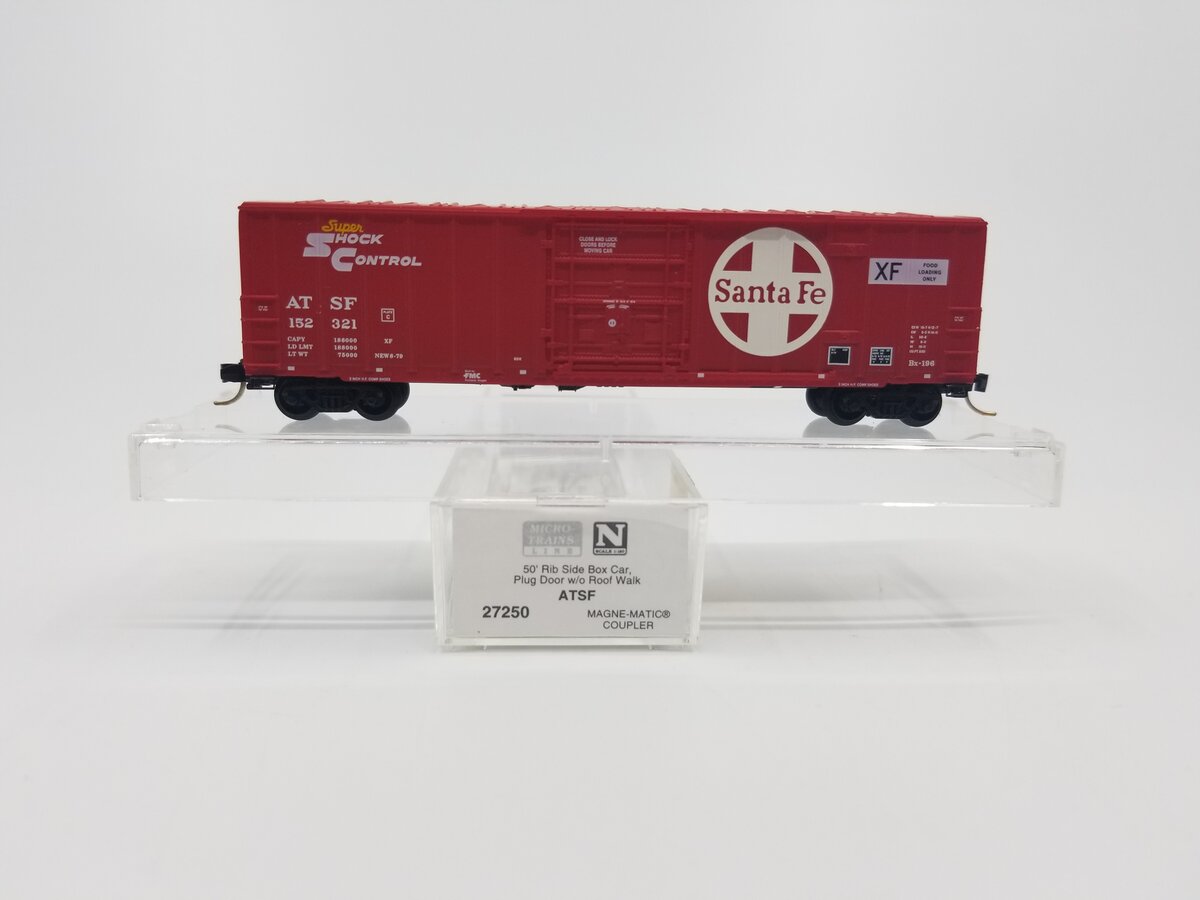 Micro-Trains 02700250 N Scale ATSF 50' Plug Door Rib Side Boxcar #152321 LN/Box