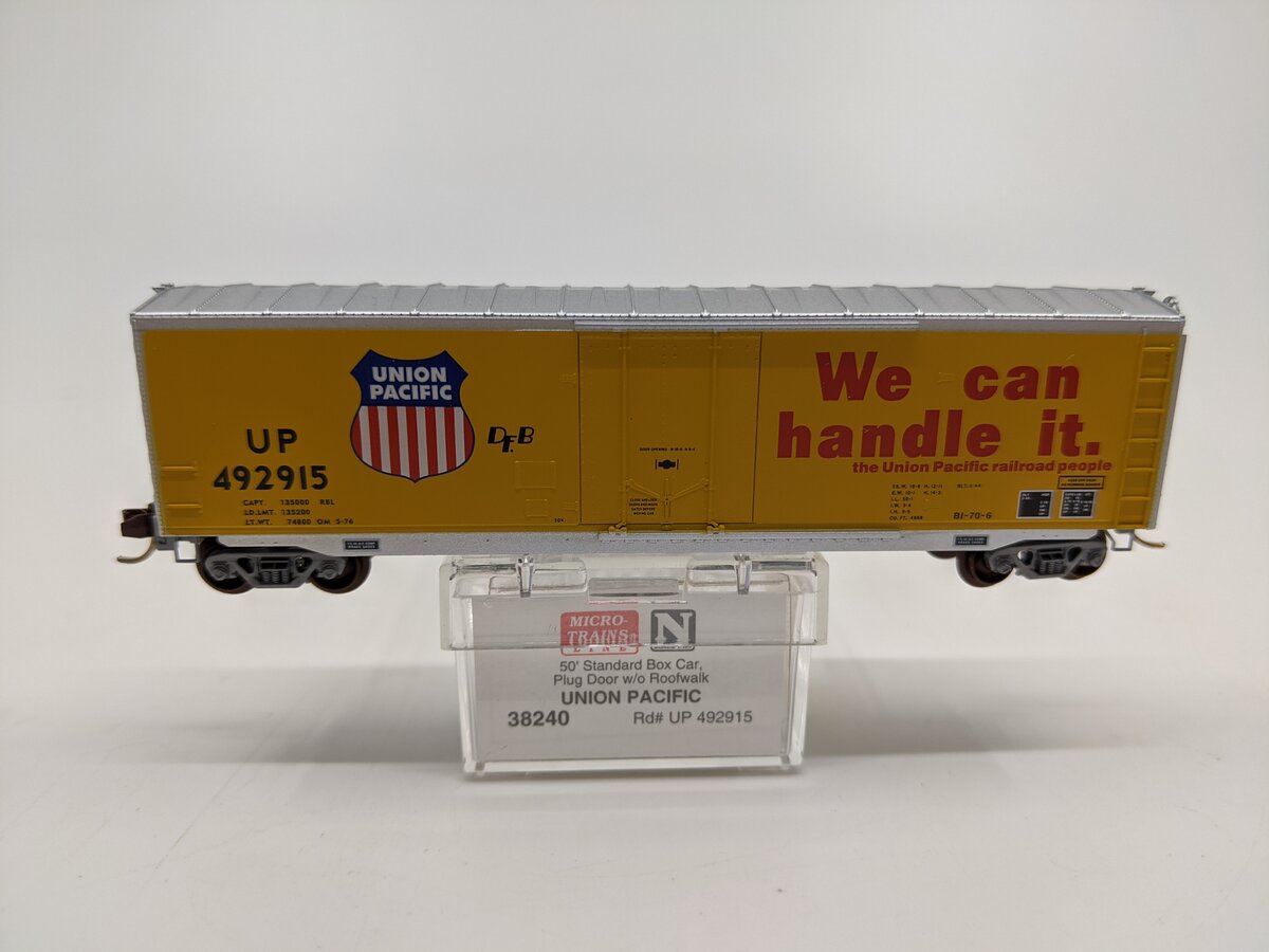 Micro-Trains 03800240 N Union Pacific 50' Standard Double Door Boxcar #492915 LN/Box