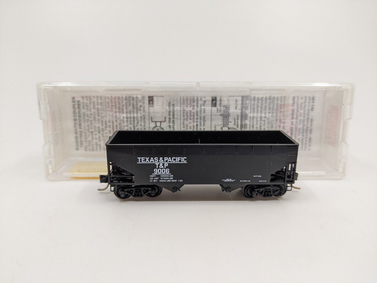 Micro-Trains 05500120 N Texas & Pacific 33' 2-Bay Offset Side Open Hopper #9006 LN/Box