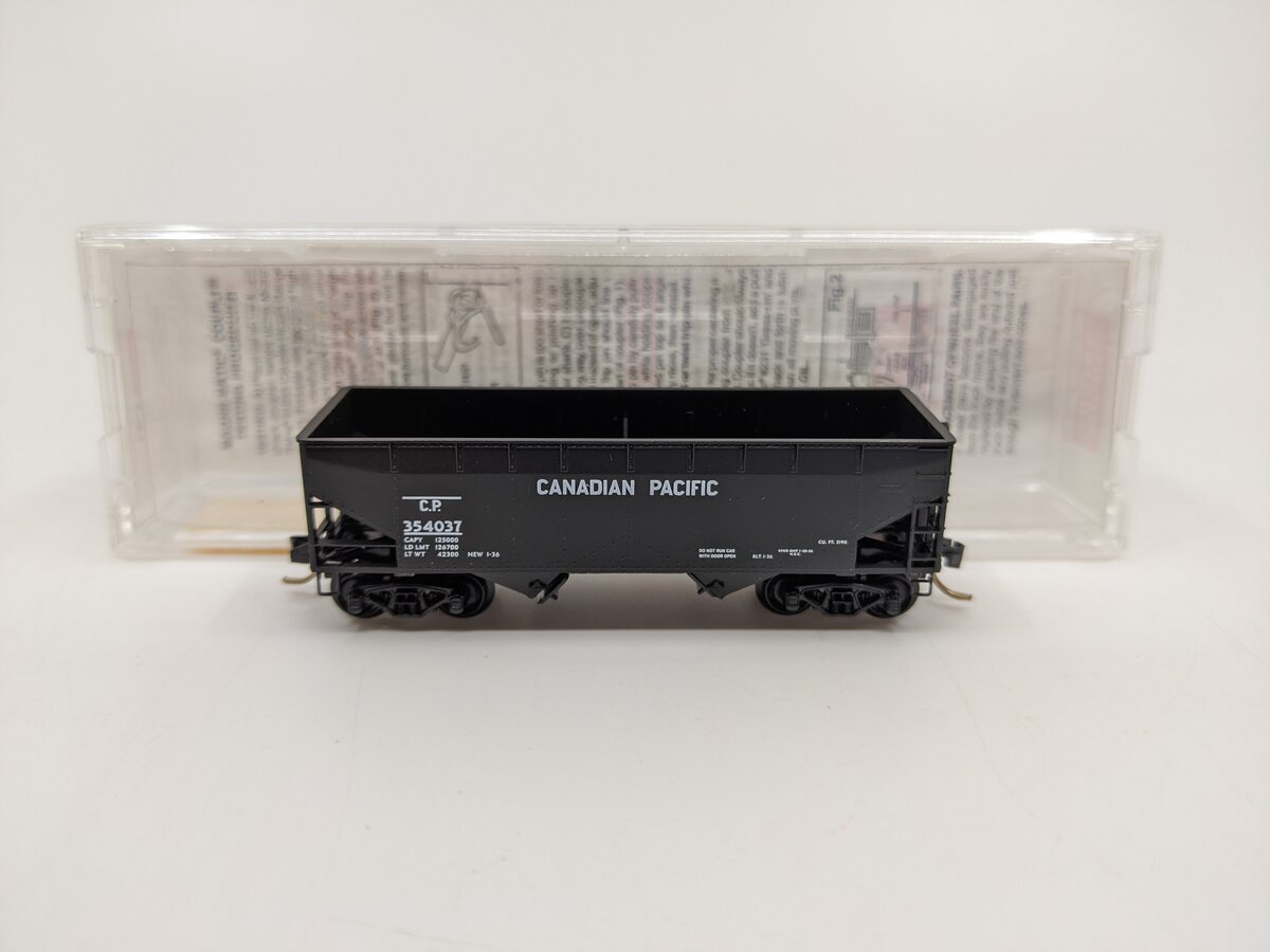Micro-Trains 05500150 N Canadian Pacific 2-Bay Offset Side Open Hopper #354037 LN/Box