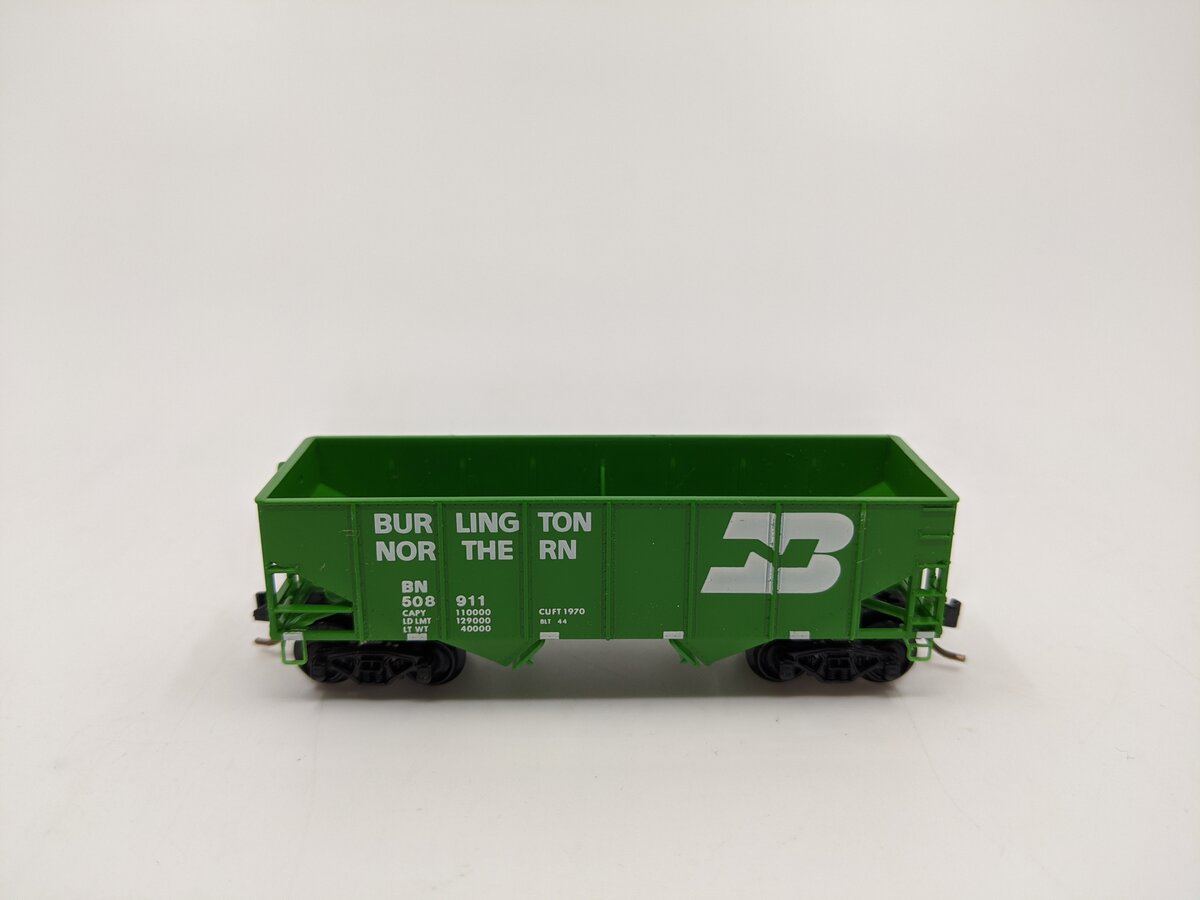 Micro-Trains 05600010 N BN 33' 2-Bay 55 Ton USRA Open Hopper #508911